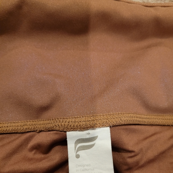 Plus Size Brown Iridescent Fabletics Leggings - Picture 4 of 5